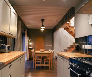 willow lodge kitchen & dining area