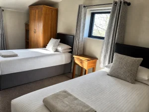 willow lodge twin beds